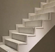 ʯ�Ę���̤��